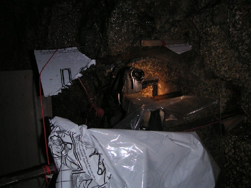 camera set up.JPG - Camera setup, viewing the face via a mirror.